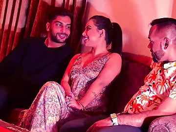 Desi woman with two boyfriends, with categorical Hindi audio, Trio-Way banging stint