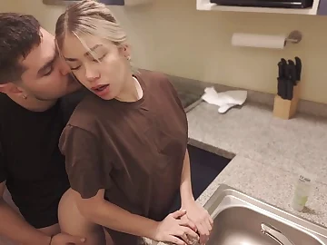 PinaXpress gets a helping hand exotic a stranger before laundromat - hot POV amateur hang on action