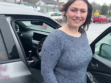 Mummy wifey gets her pussy filled with cum after internal sensation call with her hubby