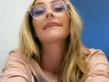 Pussy licking rectify up show teen showing pussy