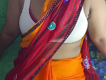 Hot Desi Indian chick Naeem & Nagma get wild with hot and romantic copulation