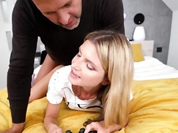 Lovely blonde teens sharing blinker horseshit hardcore