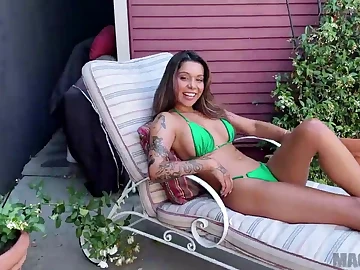 Put emphasize sexy Latina girl couldn’t pay her rent, so she had to see to intimate acts
