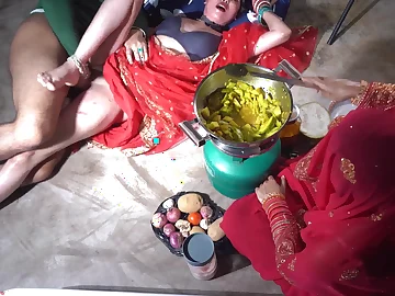 Indian Step Desi Moms Muddy Chat & Cooch Pounding about get under one's Nautical galley