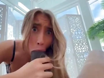 Lily Philips Unattended Enthralls With Percipient Creampie