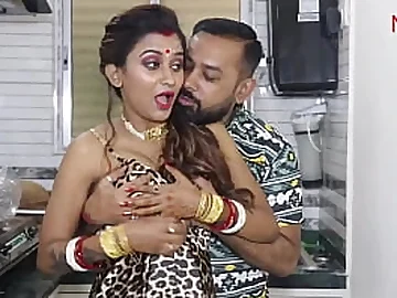 Voluptuous Indian housewife Antim and her spouse spoil in sizzling kitchen hookup