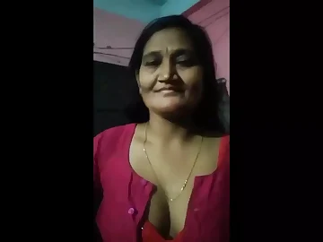 Priya Indian Desi Bhabhi Intercourse with Cheating Stranger - A Desi Village Bombshell's Desperate Cheating Try!